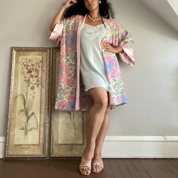 Natori, Vintage Calla Lily Lady Chemise - Picture 6 of 16